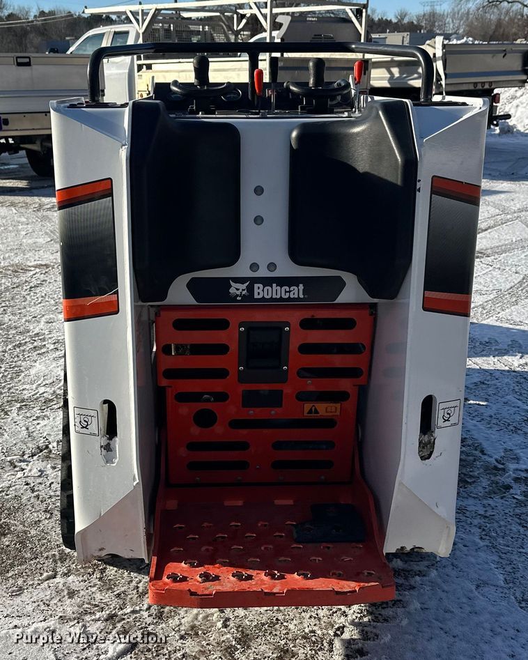 image for item DW4415 2022 Bobcat MT100 compact utility loader