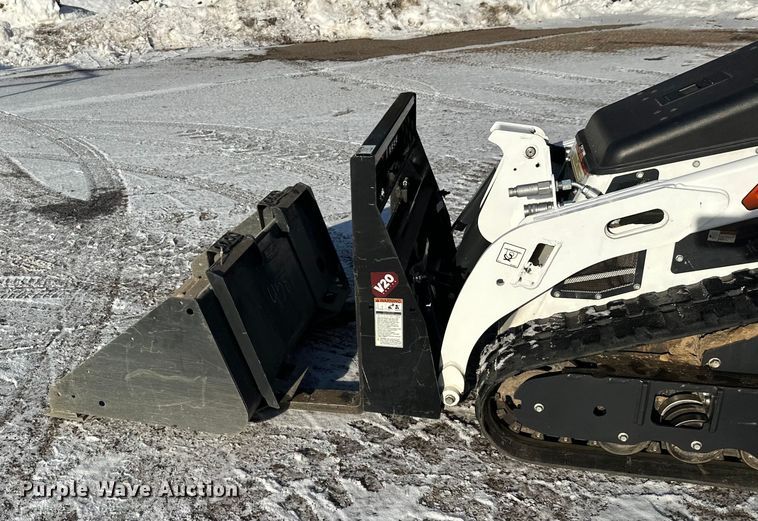 image for item DW4415 2022 Bobcat MT100 compact utility loader