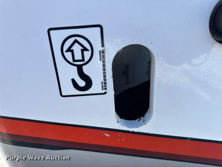 image for item DW4415 2022 Bobcat MT100 compact utility loader