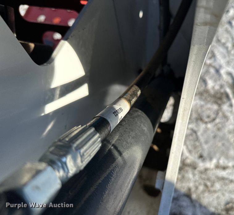 image for item DW4415 2022 Bobcat MT100 compact utility loader