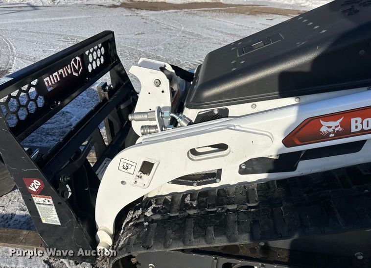 image for item DW4415 2022 Bobcat MT100 compact utility loader