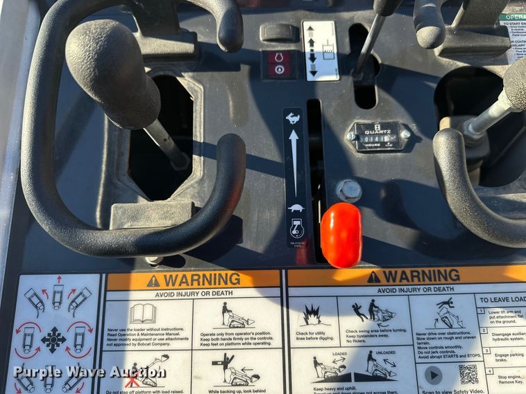 image for item DW4415 2022 Bobcat MT100 compact utility loader