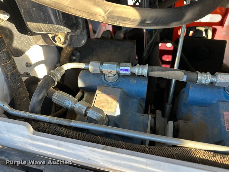 image for item DW4415 2022 Bobcat MT100 compact utility loader