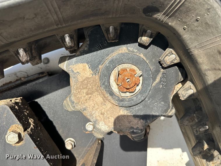 image for item DW4415 2022 Bobcat MT100 compact utility loader