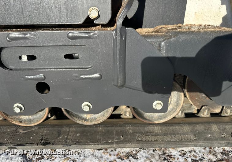 image for item DW4415 2022 Bobcat MT100 compact utility loader