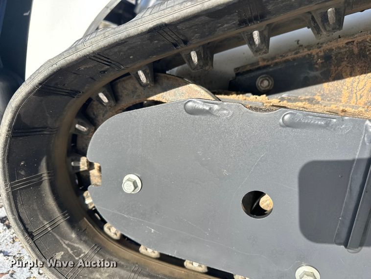 image for item DW4415 2022 Bobcat MT100 compact utility loader