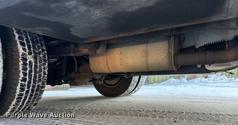 image for item DW4416 2019 Ford F350 Super Duty utility bed pickup truck