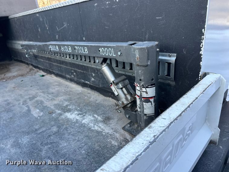 image for item DW4416 2019 Ford F350 Super Duty utility bed pickup truck