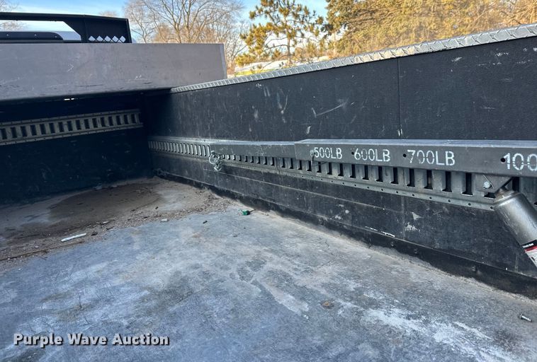 image for item DW4416 2019 Ford F350 Super Duty utility bed pickup truck