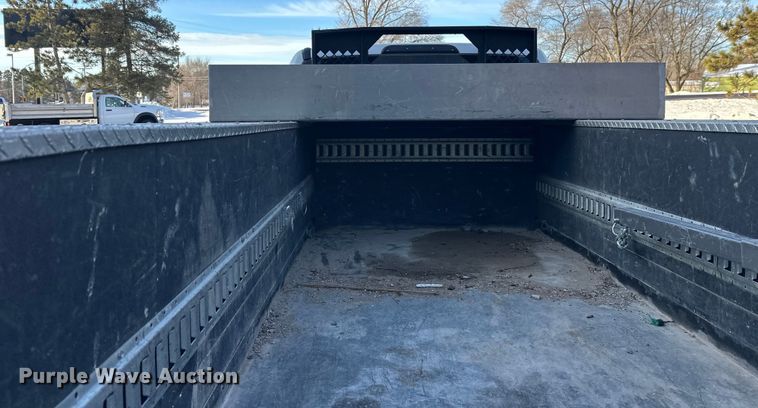 image for item DW4416 2019 Ford F350 Super Duty utility bed pickup truck