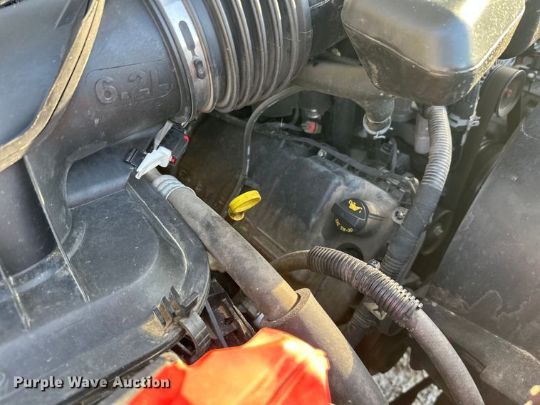 image for item DW4416 2019 Ford F350 Super Duty utility bed pickup truck