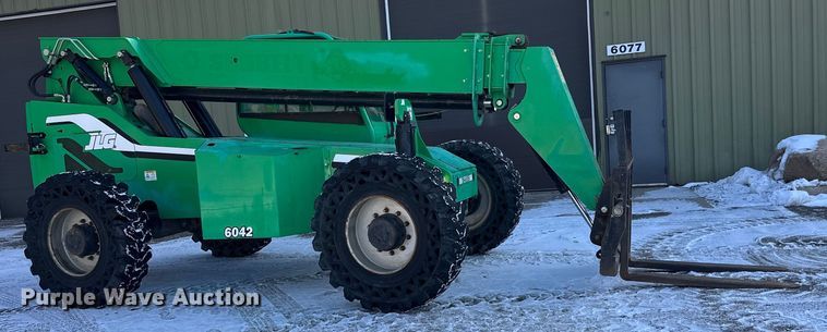 image for item DW4417 2014 JLG Skytrak 6042 telehandler