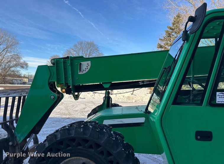 image for item DW4417 2014 JLG Skytrak 6042 telehandler