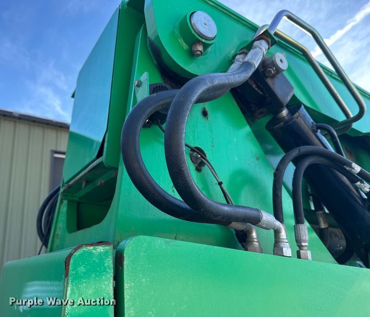 image for item DW4417 2014 JLG Skytrak 6042 telehandler