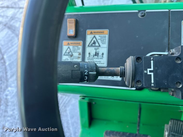 image for item DW4417 2014 JLG Skytrak 6042 telehandler