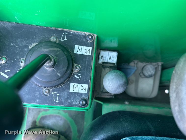 image for item DW4417 2014 JLG Skytrak 6042 telehandler