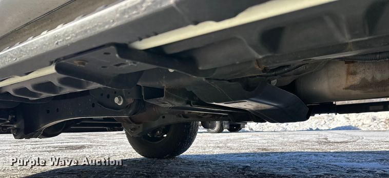 image for item DW4418 2018 Ford F350 Super Duty Ext. Cab flatbed pickup truck