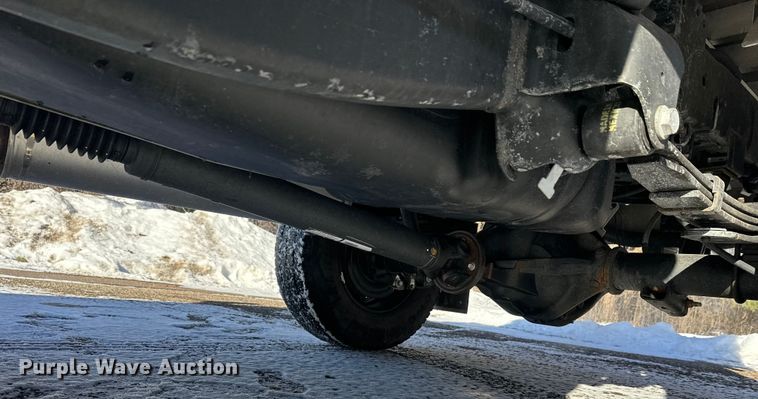 image for item DW4419 2022 RAM 3500 Crew Cab flatbed pickup truck