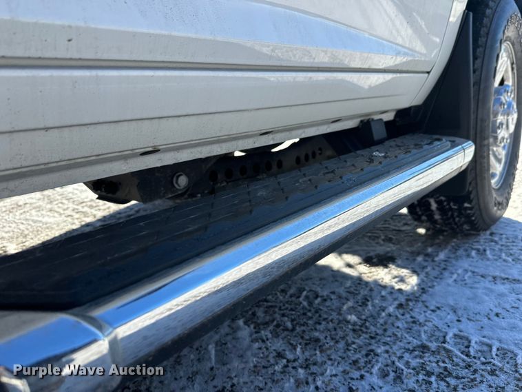 image for item DW4419 2022 RAM 3500 Crew Cab flatbed pickup truck