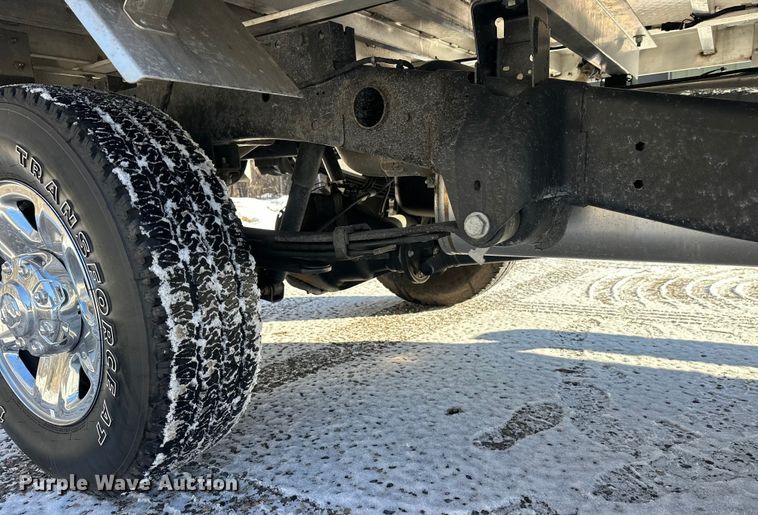 image for item DW4419 2022 RAM 3500 Crew Cab flatbed pickup truck