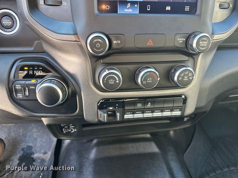 image for item DW4419 2022 RAM 3500 Crew Cab flatbed pickup truck