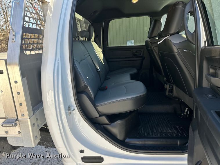 image for item DW4419 2022 RAM 3500 Crew Cab flatbed pickup truck