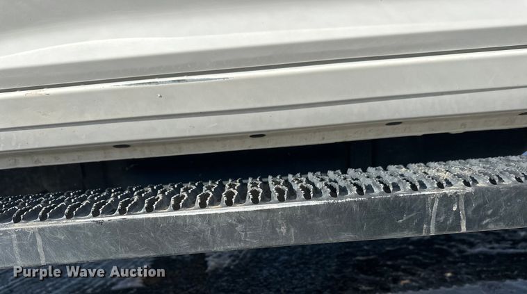 image for item DW4420 2019 RAM 5500 dump truck