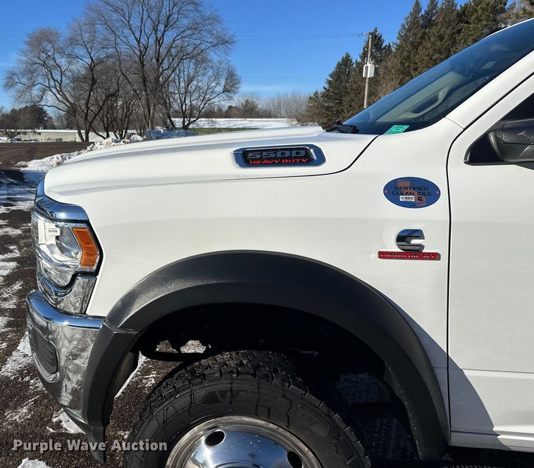 image for item DW4420 2019 RAM 5500 dump truck