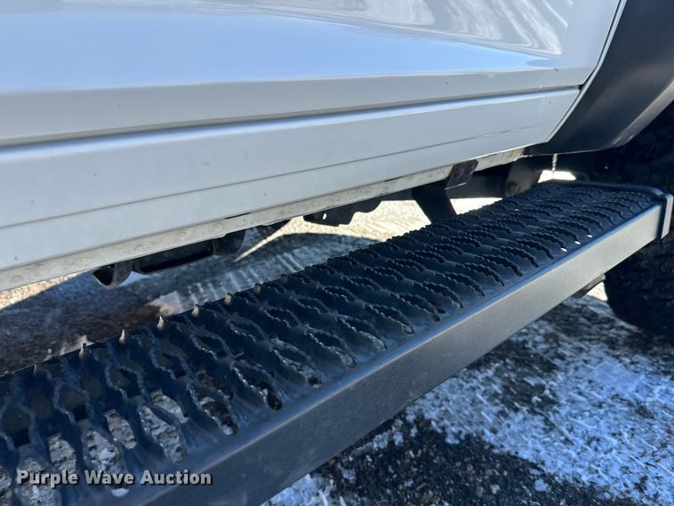 image for item DW4420 2019 RAM 5500 dump truck