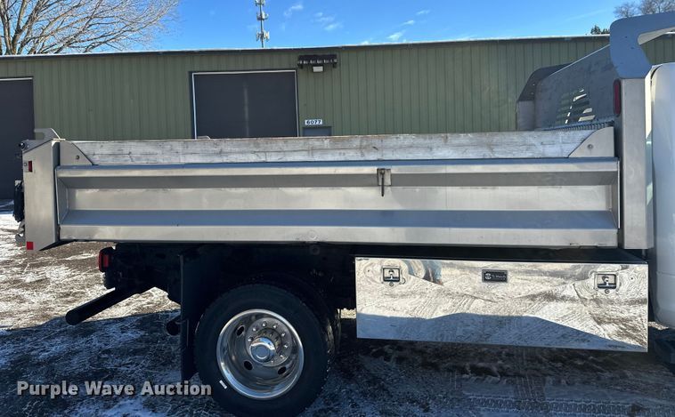 image for item DW4420 2019 RAM 5500 dump truck