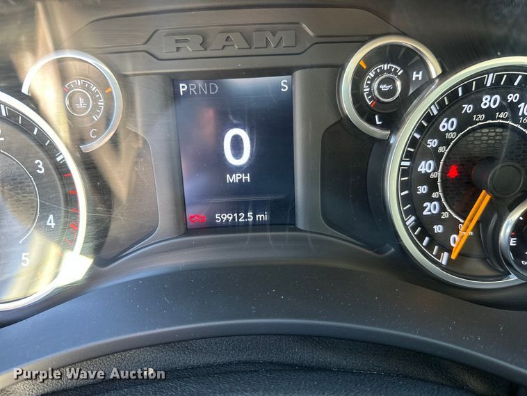 image for item DW4420 2019 RAM 5500 dump truck