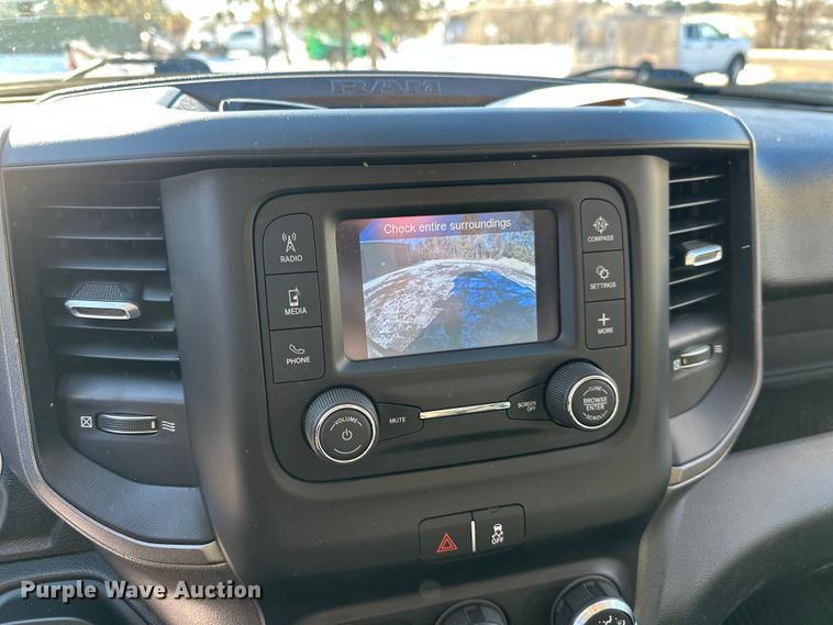 image for item DW4420 2019 RAM 5500 dump truck