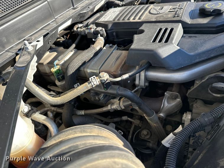 image for item DW4420 2019 RAM 5500 dump truck