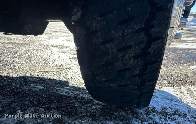 image for item DW4420 2019 RAM 5500 dump truck