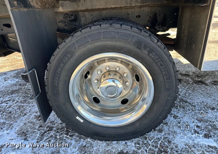 image for item DW4420 2019 RAM 5500 dump truck