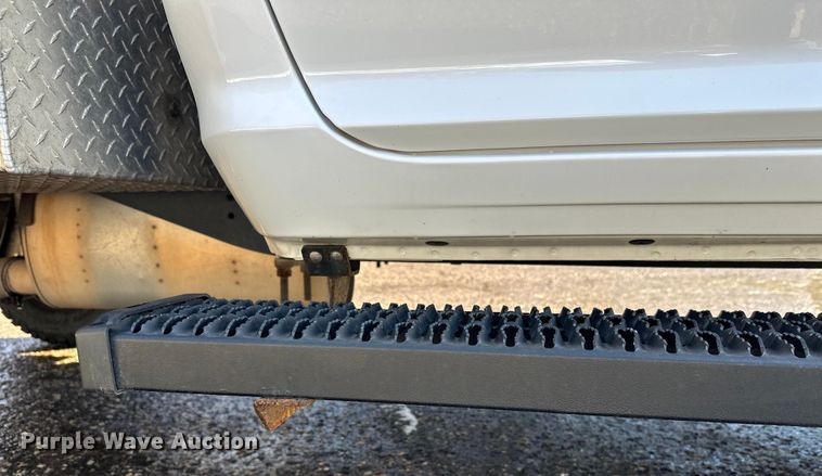 image for item DW4421 2022 RAM 3500 Crew Cab flatbed pickup truck