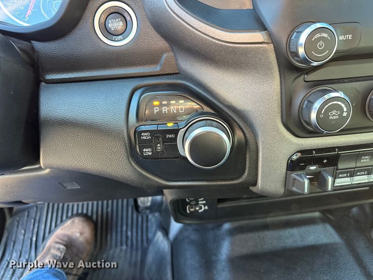 image for item DW4421 2022 RAM 3500 Crew Cab flatbed pickup truck