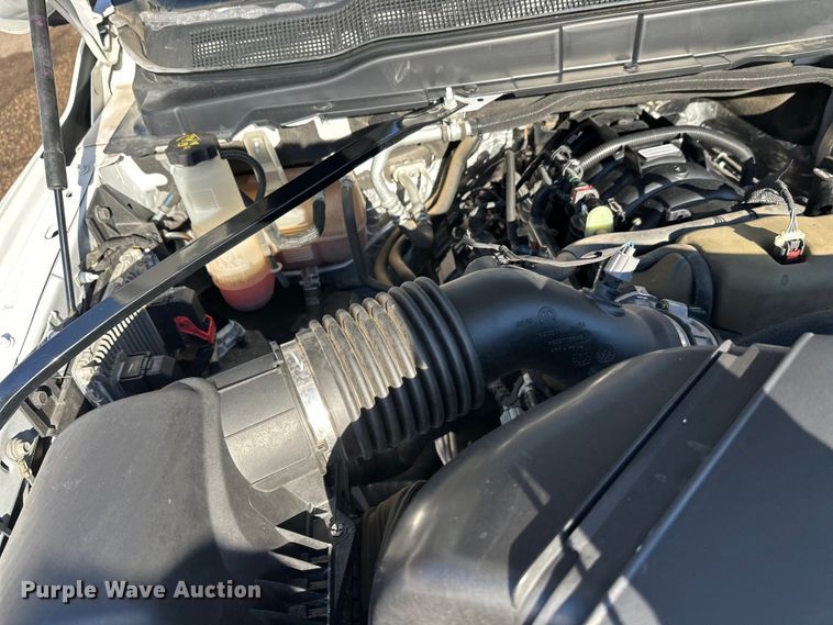 image for item DW4421 2022 RAM 3500 Crew Cab flatbed pickup truck