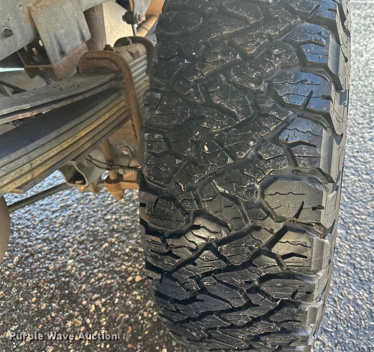 image for item DW4421 2022 RAM 3500 Crew Cab flatbed pickup truck