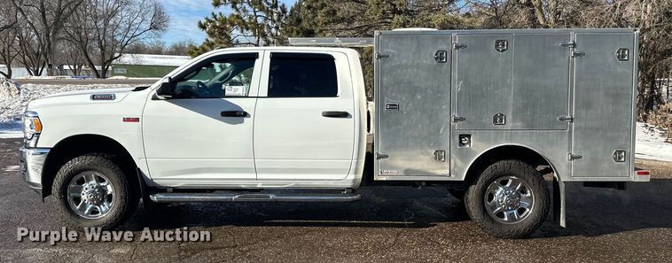 image for item DW4422 2022 RAM 3500 Crew Cab utility bed pickup truck