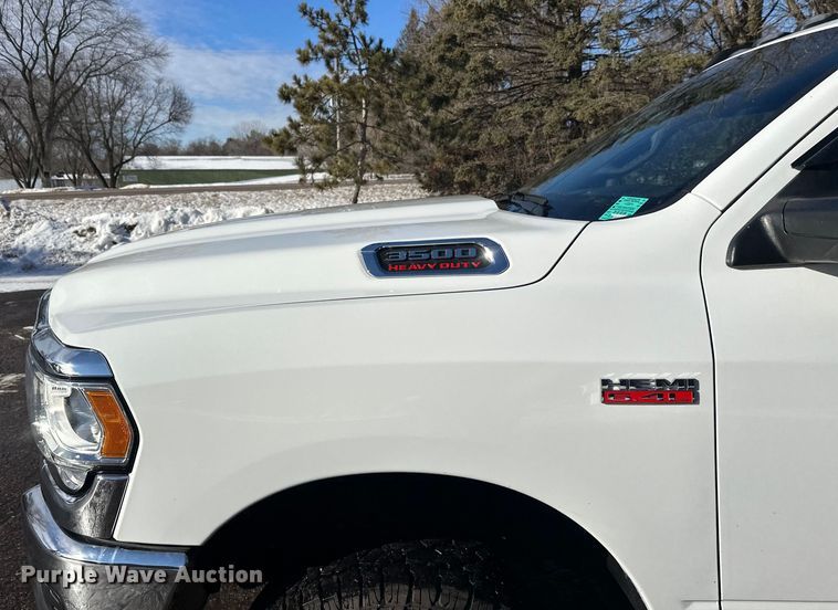 image for item DW4422 2022 RAM 3500 Crew Cab utility bed pickup truck