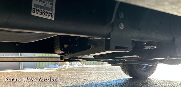 image for item DW4422 2022 RAM 3500 Crew Cab utility bed pickup truck