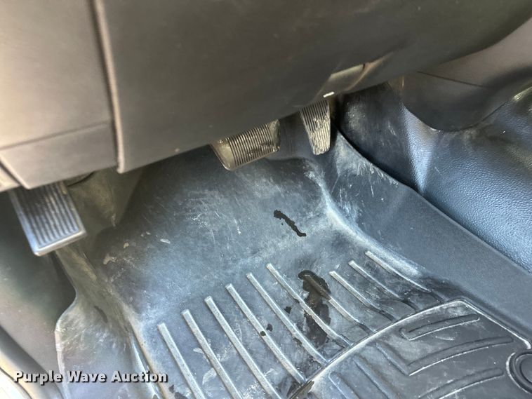 image for item DW4422 2022 RAM 3500 Crew Cab utility bed pickup truck