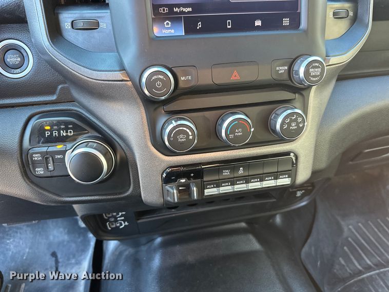 image for item DW4422 2022 RAM 3500 Crew Cab utility bed pickup truck