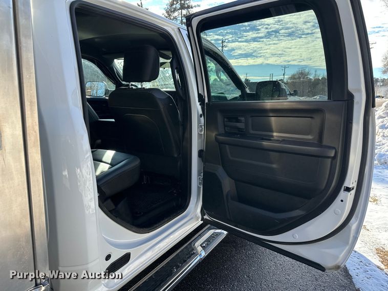 image for item DW4422 2022 RAM 3500 Crew Cab utility bed pickup truck