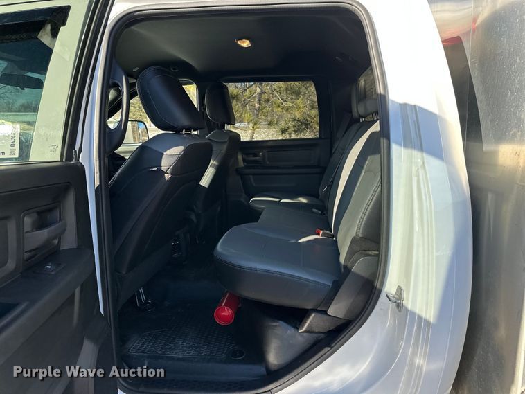 image for item DW4422 2022 RAM 3500 Crew Cab utility bed pickup truck