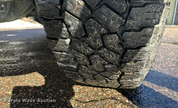 image for item DW4422 2022 RAM 3500 Crew Cab utility bed pickup truck