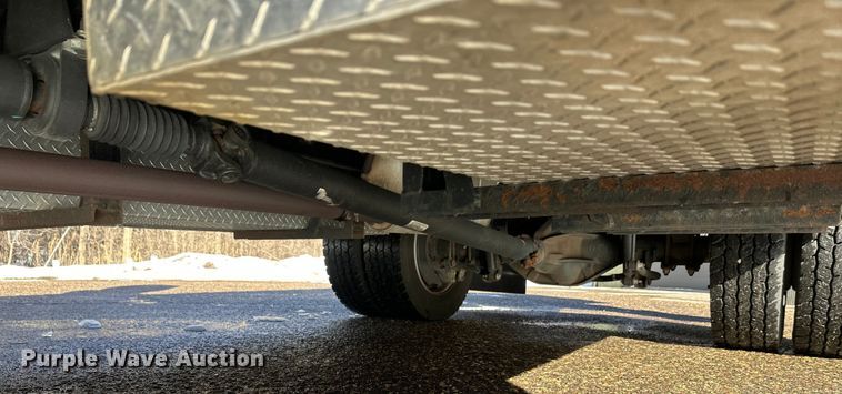 image for item DW4424 2023 Ford F600 flatbed truck