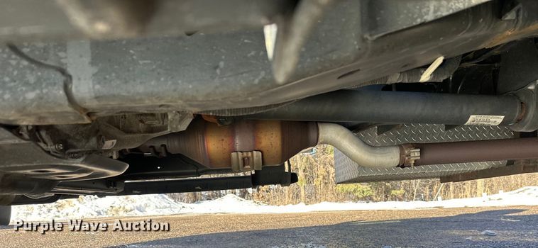 image for item DW4424 2023 Ford F600 flatbed truck