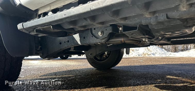 image for item DW4424 2023 Ford F600 flatbed truck